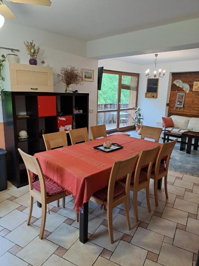 Villa Family House à Mozirje Extérieur photo