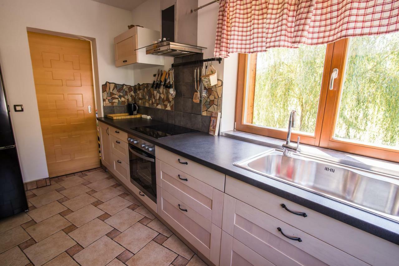 Villa Family House à Mozirje Extérieur photo